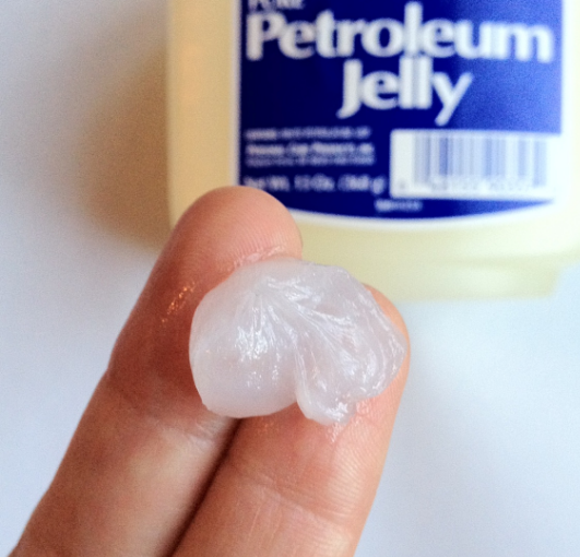 petroleum jelly vaseline